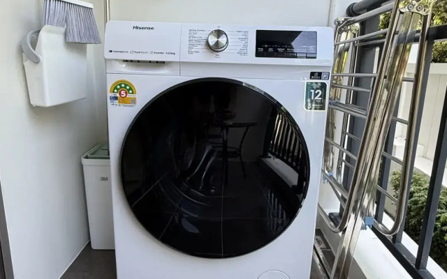 Sovremennaya Ryadom s Plyazhem Kamala Flat