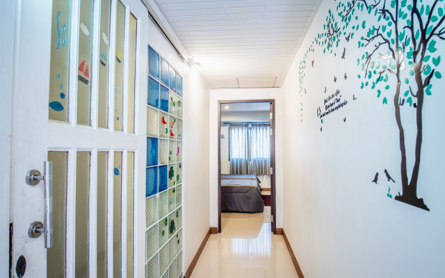 Menulis Coolly House Patong Guest House