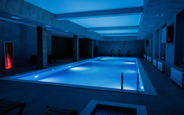 Отель Moon Hotel