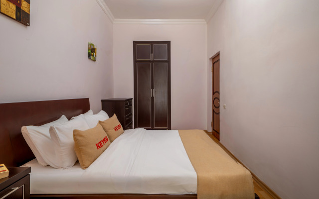 Апартаменты  с 2 спальнями KeyGo 0184 около Ереванского Оперного Театра