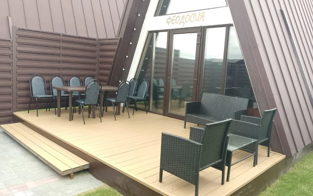 Glamping Park Yuzhny Bereg