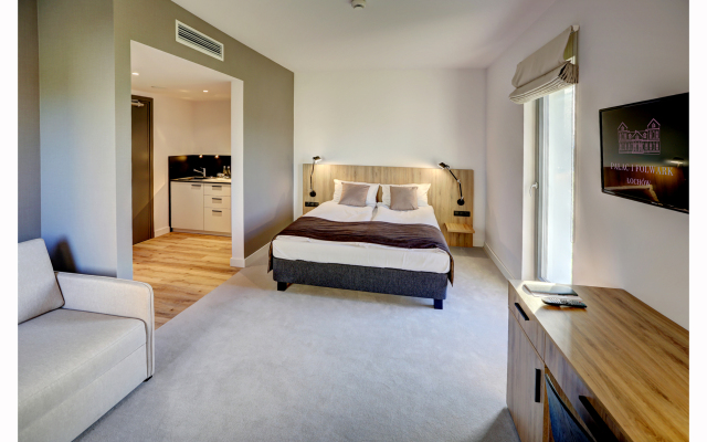 Arche Palac I Folwark Lochow Hotel