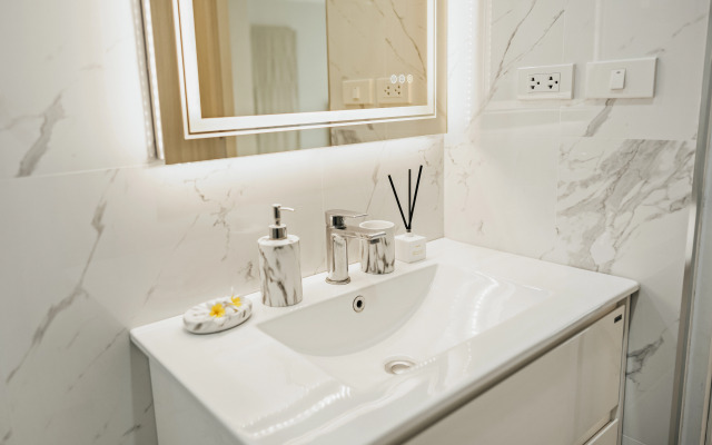 Riana Town Private house