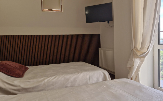 Atlant Alushta 2 Flat