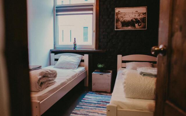 Tolstoy Art Hostel