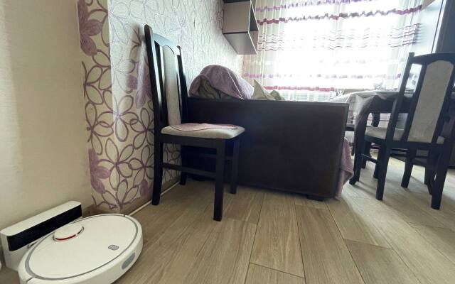 Kvartira v Severnom Rayone Kaliningrada na Gorykogo 96 Flat