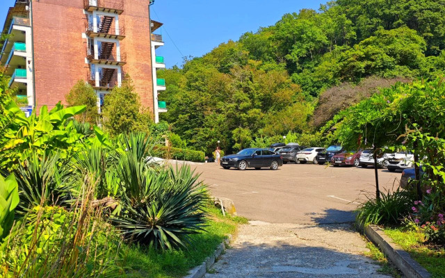Yuzhnyij Hotel