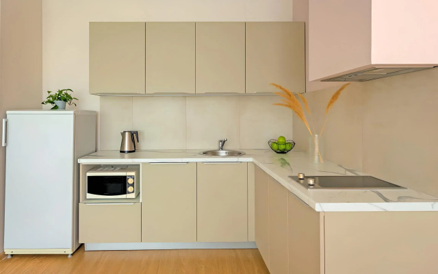 V AK Brevis Apartments