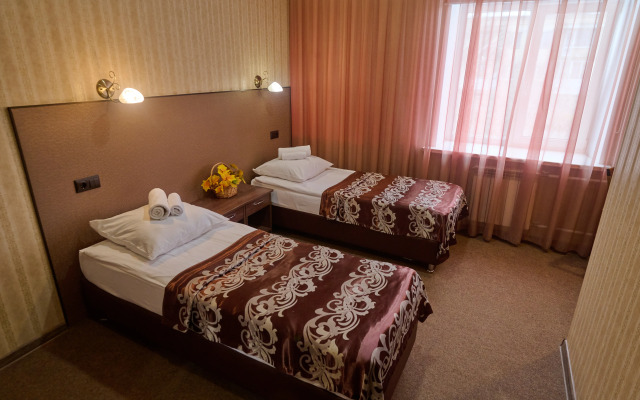 Zima Hotel