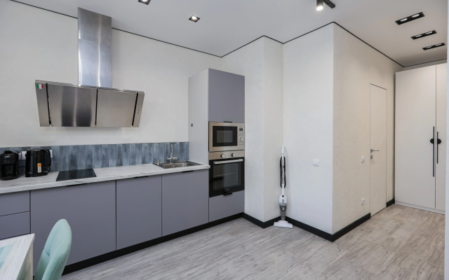 S Dizaynerskim Remontom V Tsentre Goroda Flat