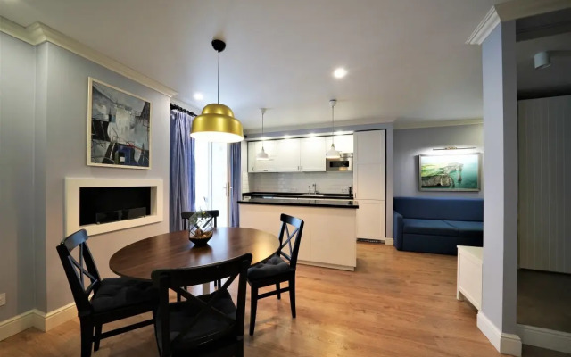 Apartments S Balkonom Morskoy Fasad
