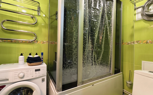 Квартира Уютная Трёхкомнатная в Центре Ул. Лейтенанта Шмидта 2