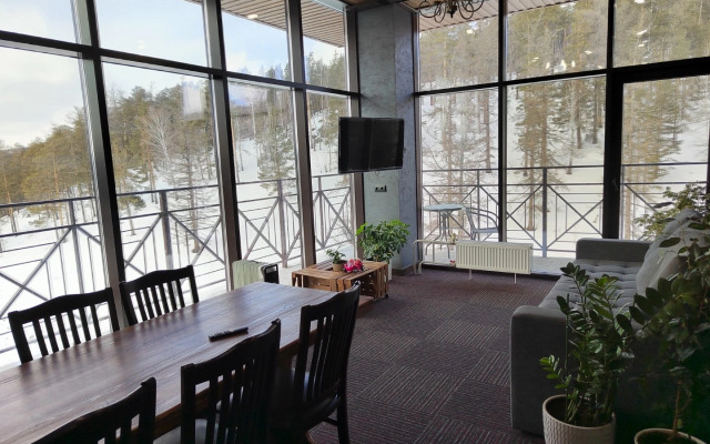 Pentkhaus Business Residence, 1007 Apartments