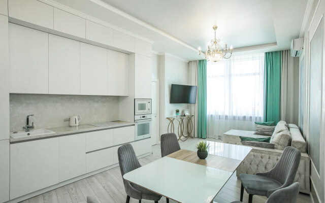 3-bedroom Vip Repina Street 4 Center Apartments