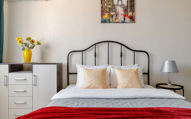 Апартаменты на улице Коммунаров 270