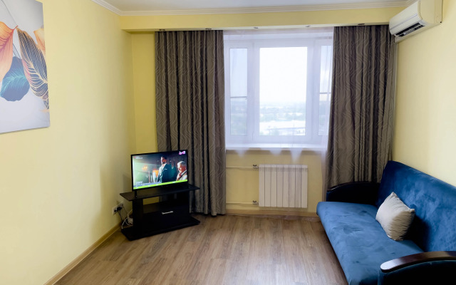 Na Makovskogo 16 Flat