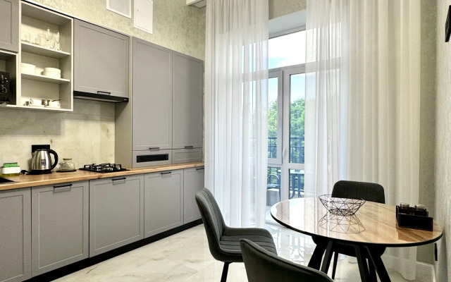 V Kurortnom Parke V Elitnoy Novostroyke Flat