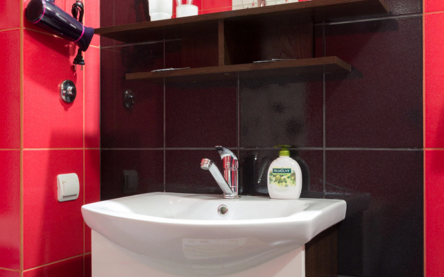 Апартаменты с джакузи и отдельной спальней