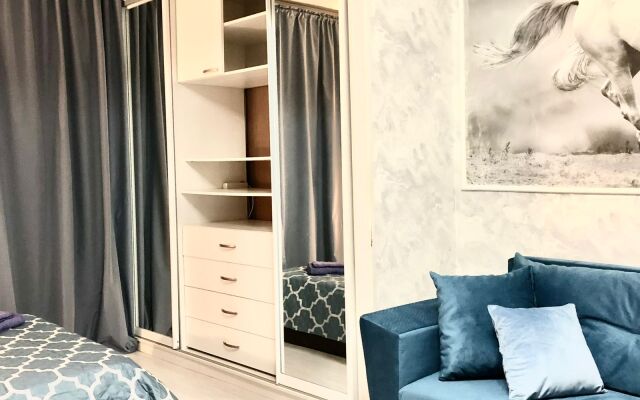 Апартаменты с балконом на Пирогова