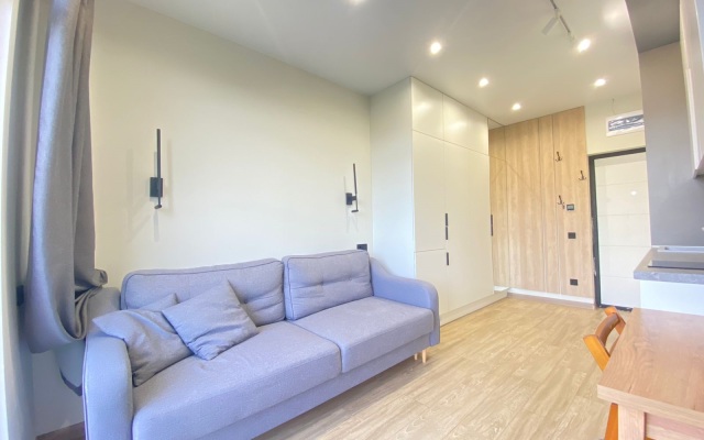 More Kvartir S Panoramnymi Pknami Vid Na Bambukovuyu Roshchu Flat