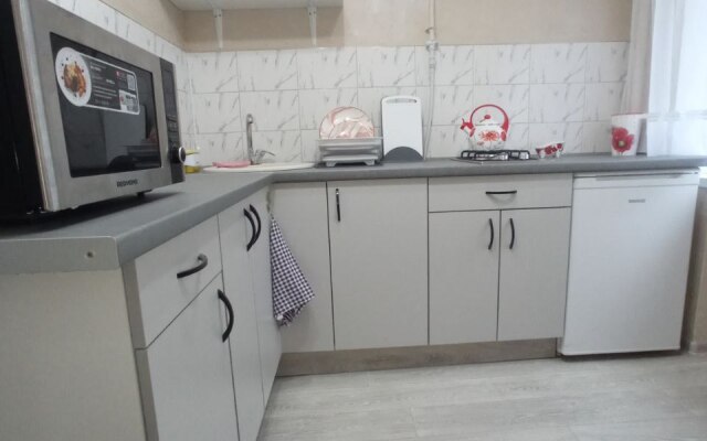 Favorite Home Proletarian 49 Flat