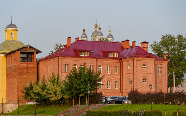 Pestrikov Hotel