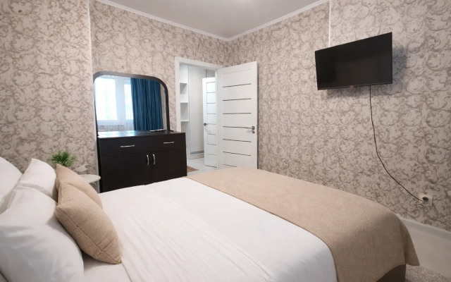 Апартаменты  с 2-мя кроватями и одноместный диван в центре Астаны