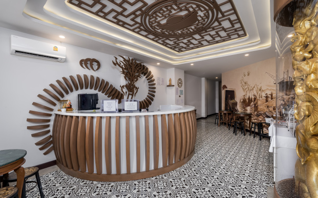 Sunray Beach Hotel