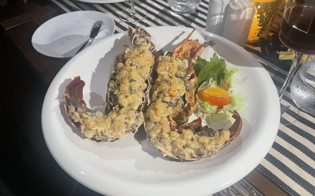Sea Breeze Hotel