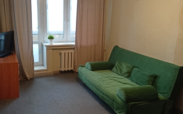 2 komnatnaya kvartira vozle D2, Krasny Baltiets Flat
