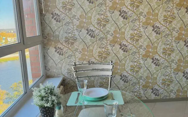 Apartamenty Sutki VIP c panoramnym vidom na reku na Urickogo 62