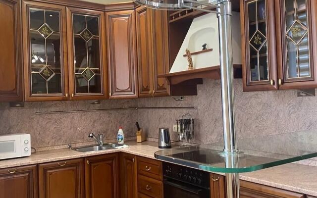 Апартаменты на Пологой Улице 31