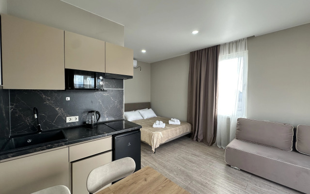Uyutnaya Studiya na Poberezhye Alakhadzy Flat