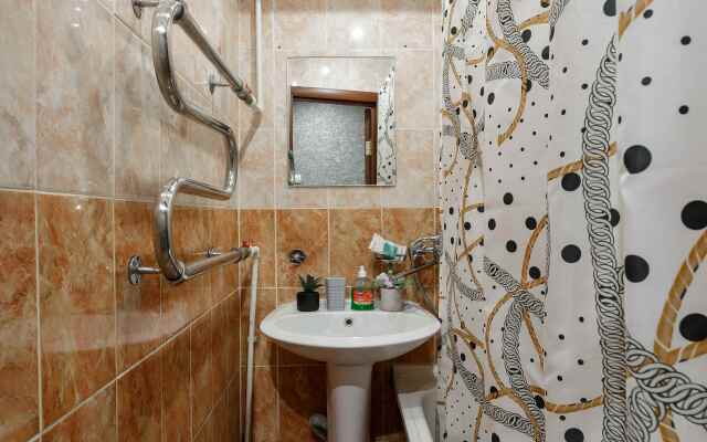 SmolSutki Novo-Chernushenskiy pereulok 1/2 (2komn) Flat