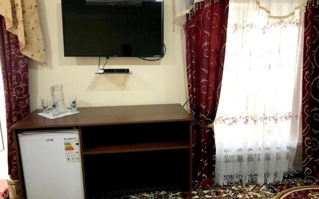 Firuza Guest House
