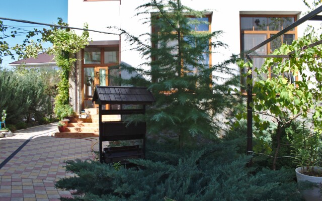 Svetoch Guest House