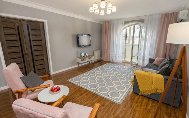 V Peshei Dostipnosti do Morya Apartments