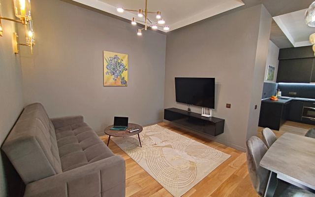 Apartamenty s terrasoj i mangalom. Otdel'naa spal'na. Zit' v Gorah.