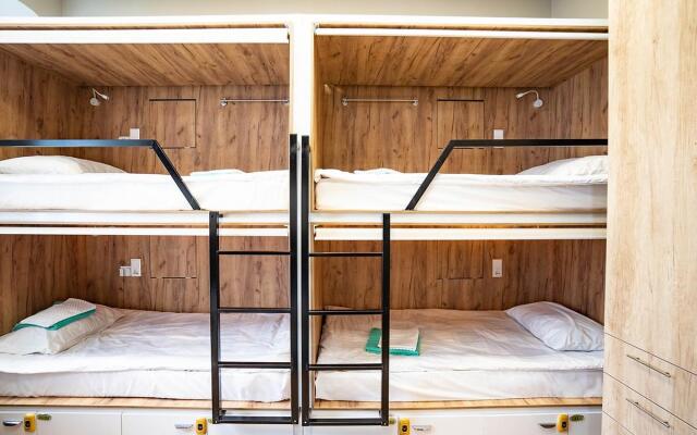 Goom Stay Hi Loft Hostel
