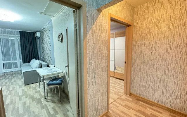 Квартира 2 комнатная на Судостроительной 31В