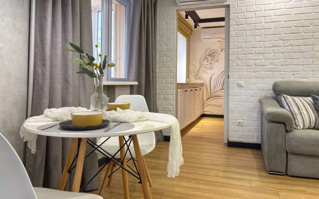 Квартира для 4-х Гостей в Оживленном Центре Города