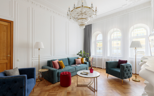 Апартаменты Minin Apartments с видом на Александринский Театр 130 кв.м.