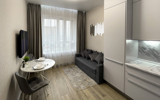 Sovremennaya U Mescherskogo Parka Flat