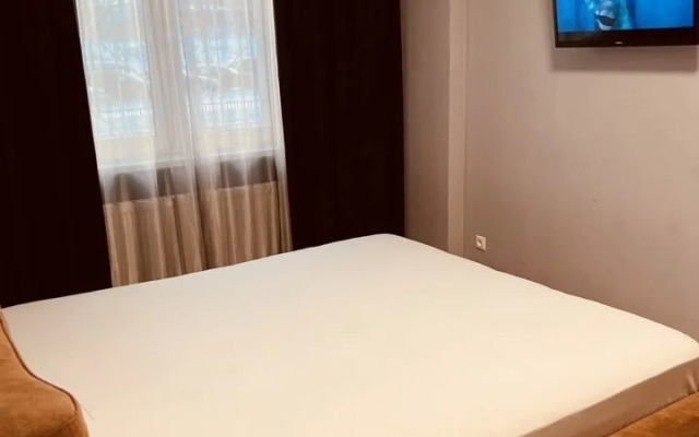 Квартира Двухкомнатная Весенняя 16