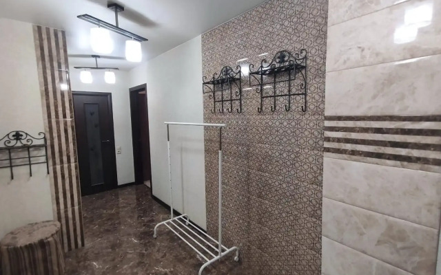 Trekhkomnatnaya Na Vilnyusskoy Flat