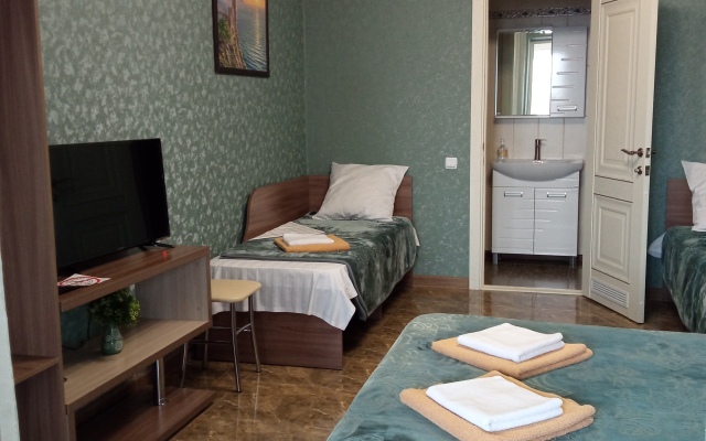 Semejnyij Guest house