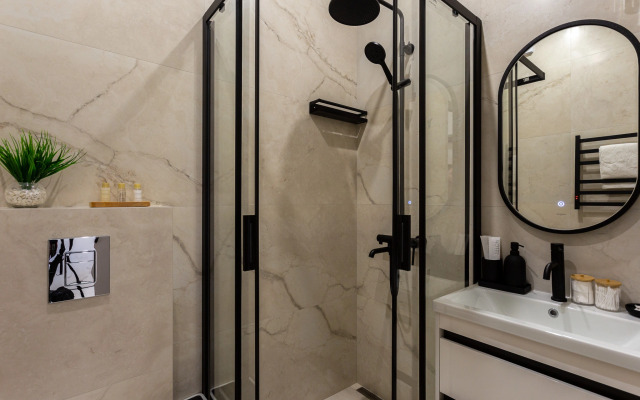 Stilnaya S Vidom Na Gory Alleya 375 Flat