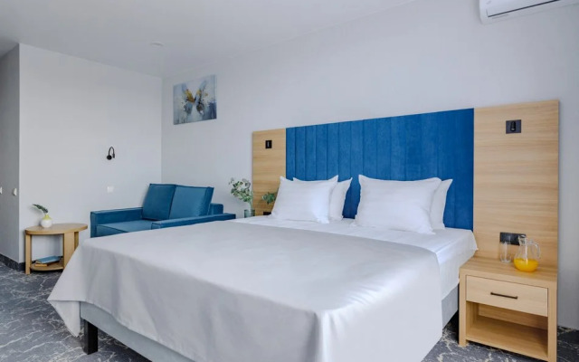 Отель Солнце и море