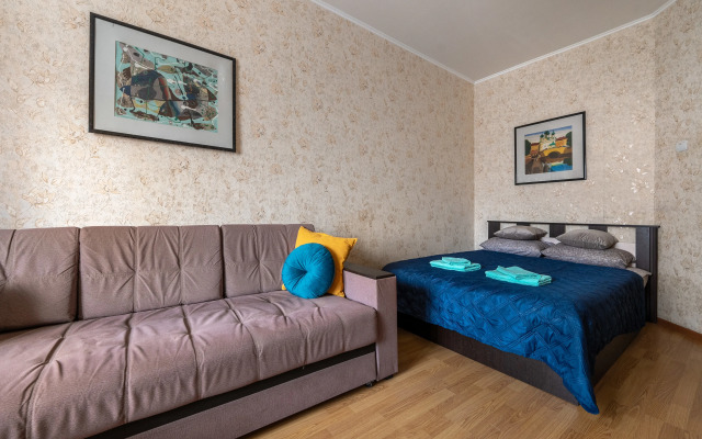 Апартаменты на Коломяжском проспекте 20