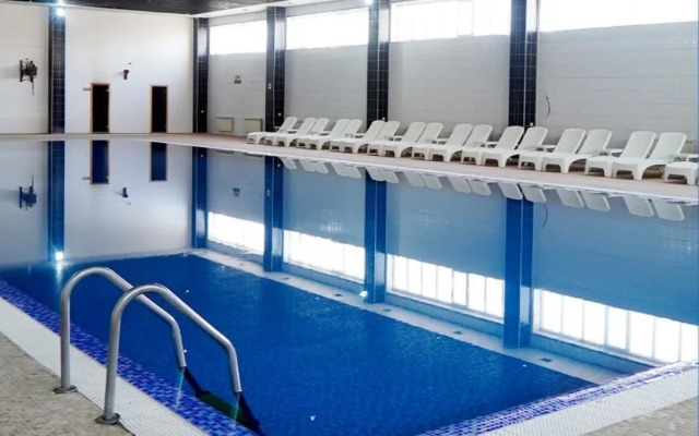 Chor Minor 100 m do starogo goroda s besplatnum bassejnom  Hotel